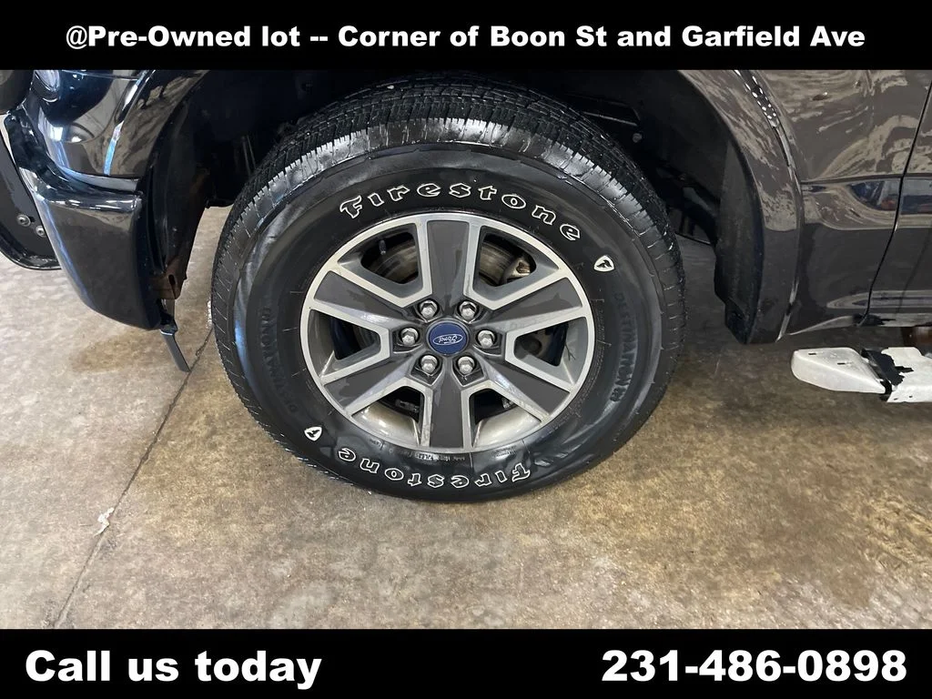 Used 2017 Black Ford XLT image 11
