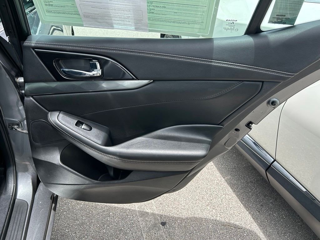 Used 2019 Gray Nissan 3.5 SV image 45