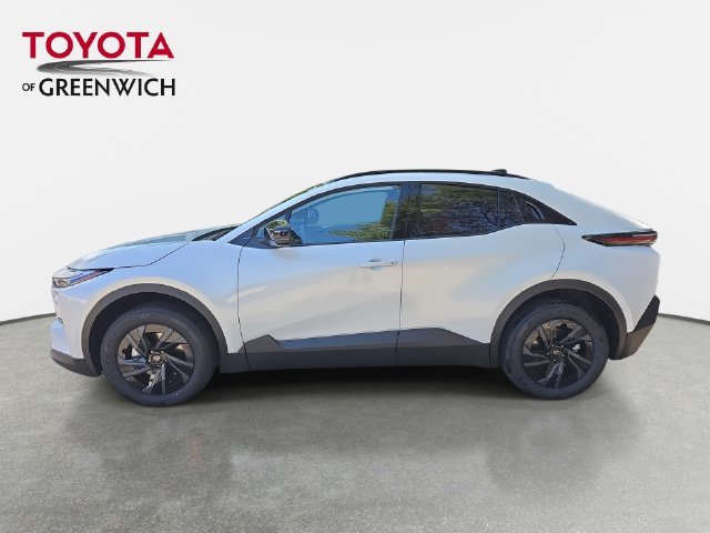 New 2026 Wind Chill Pearl Toyota SE image 6