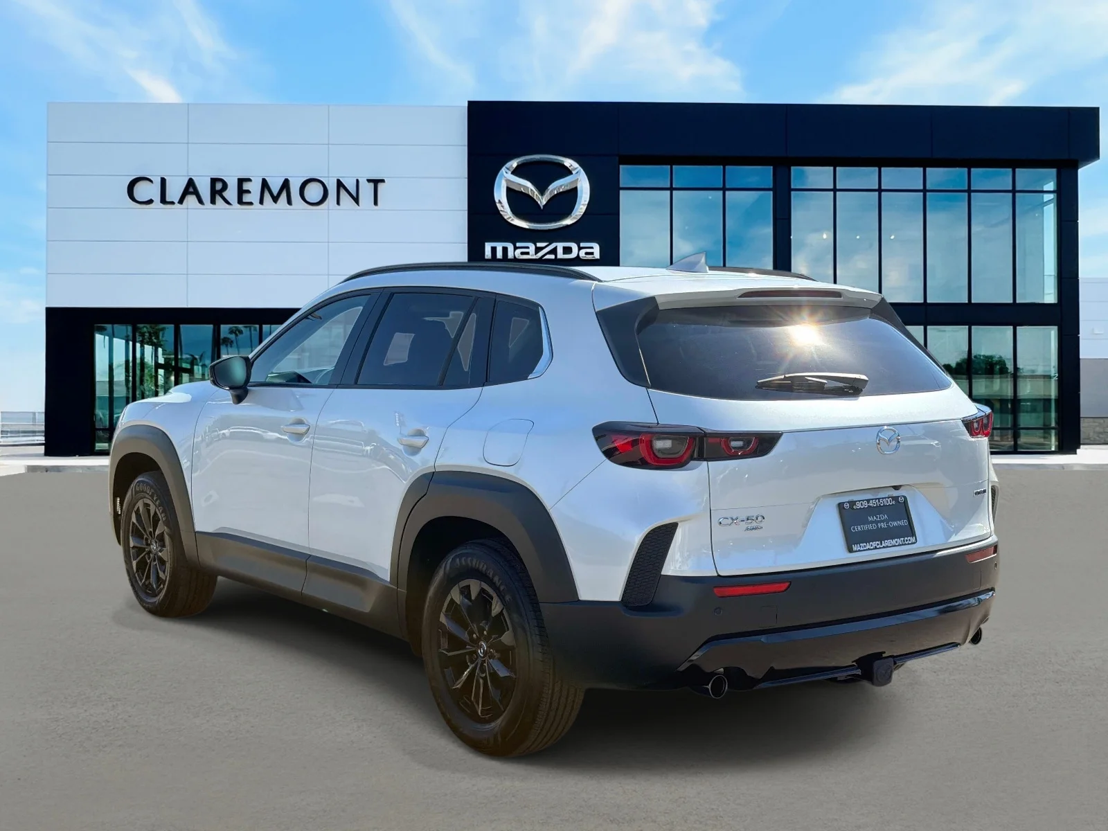 Certified Used 2026 WIND CHILL PEARL Mazda Premium AWD image 6