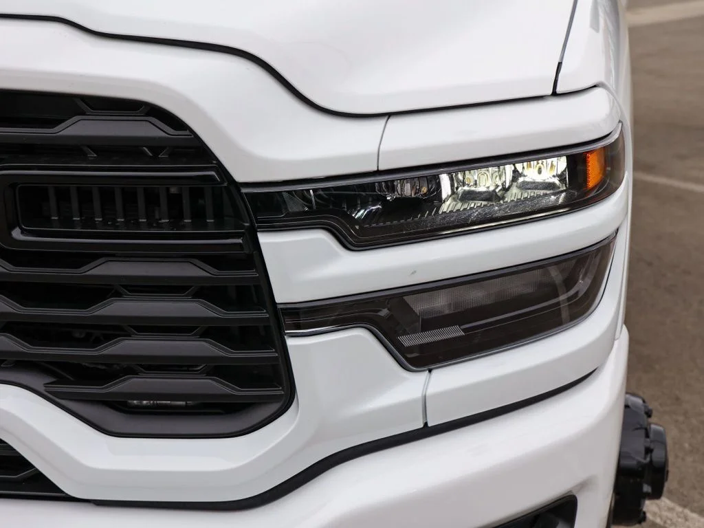 New 2026 Bright White Clear-Coat Exterior Paint RAM Big Horn Night Edition image 9