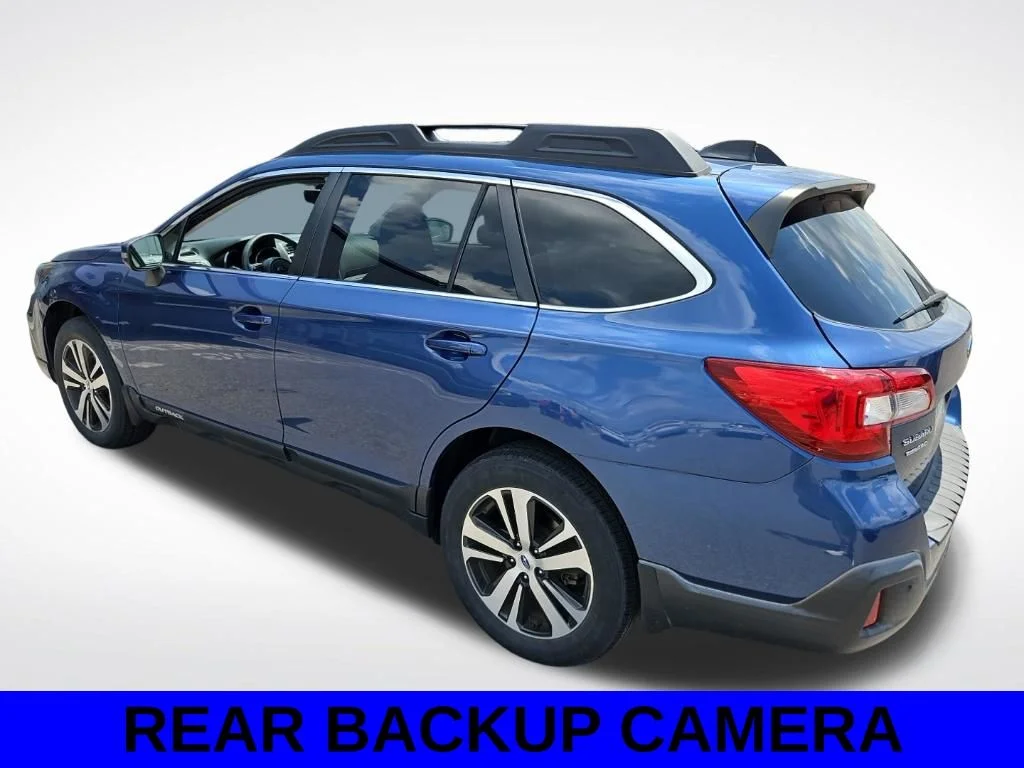 Used 2019 Blue Subaru 2.5i image 7