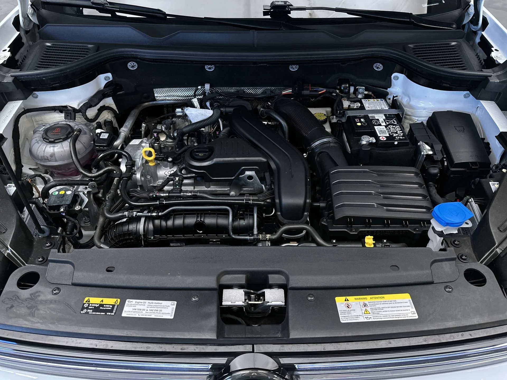 2025 Volkswagen Taos SE Black - Photo 27