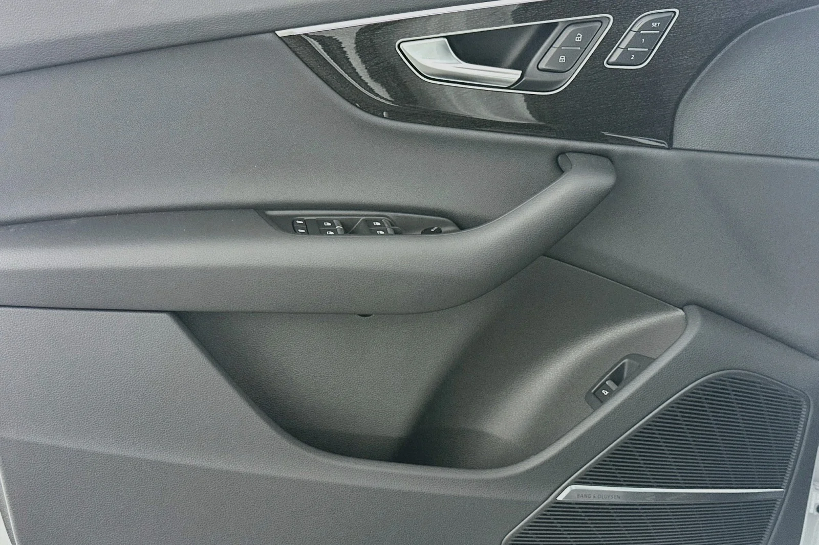 New 2026 Glacier White Metallic Audi Premium image 19
