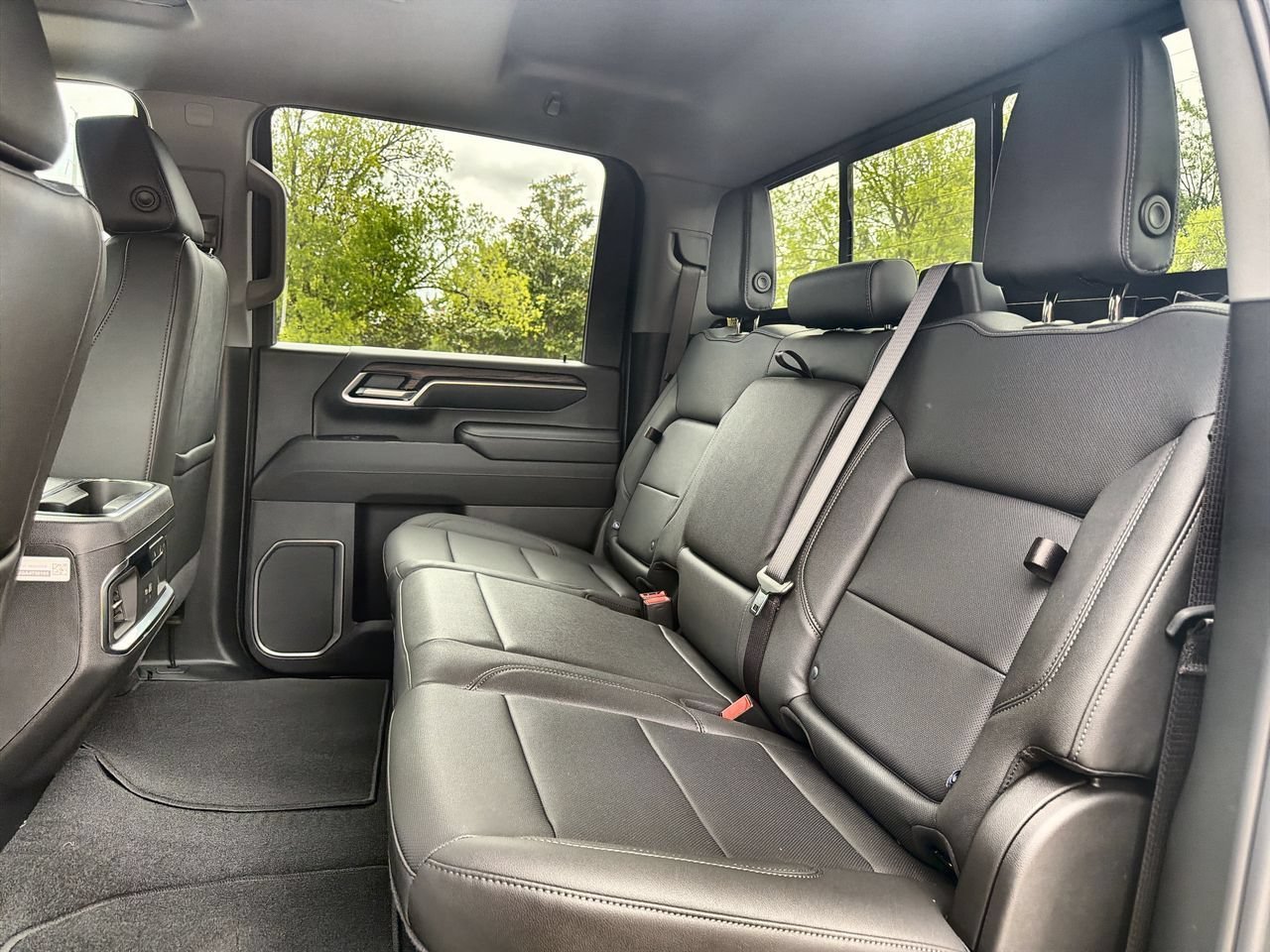 New 2026 Onyx Black GMC SLT image 20