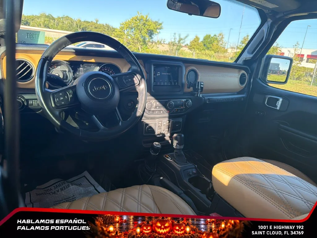 Used 2018  Jeep Sport S image 27