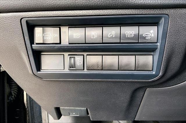 2025 Toyota Sequoia SR5 - Photo 32