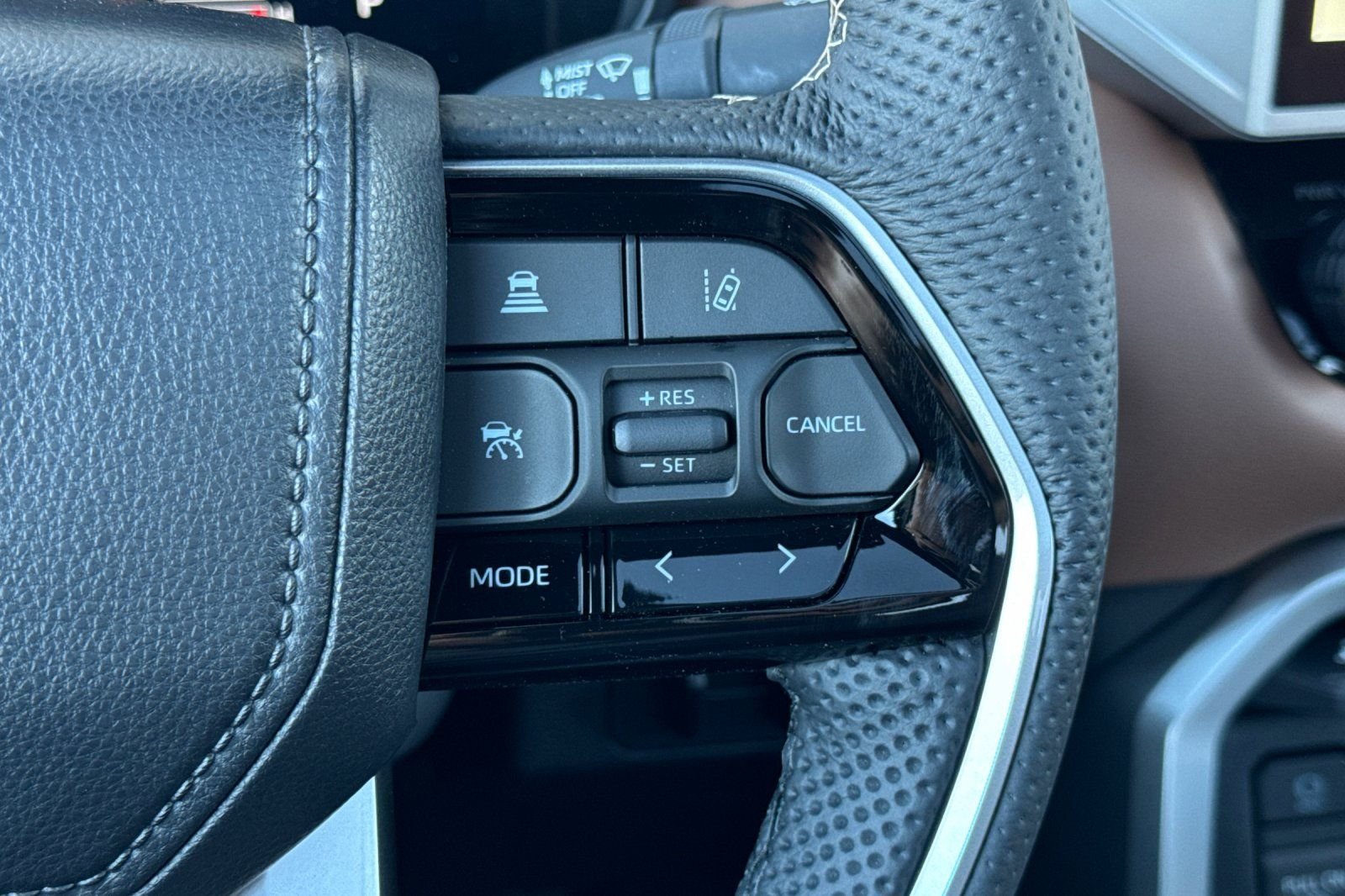 2025 Toyota Tundra 1794 Edition - Photo 27