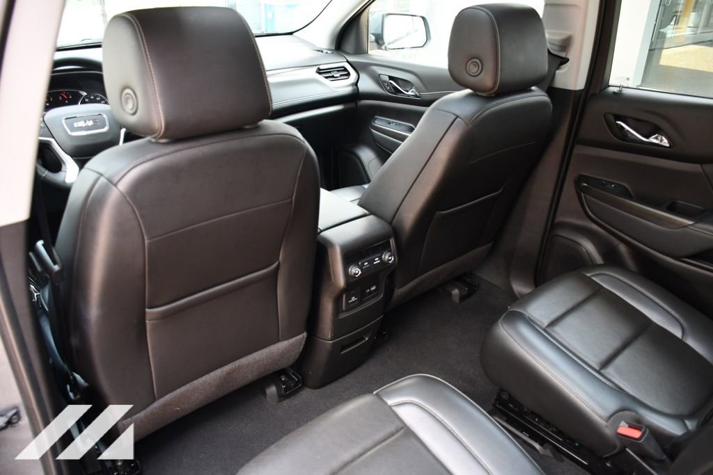 2023 GMC Acadia SLT - Photo 24