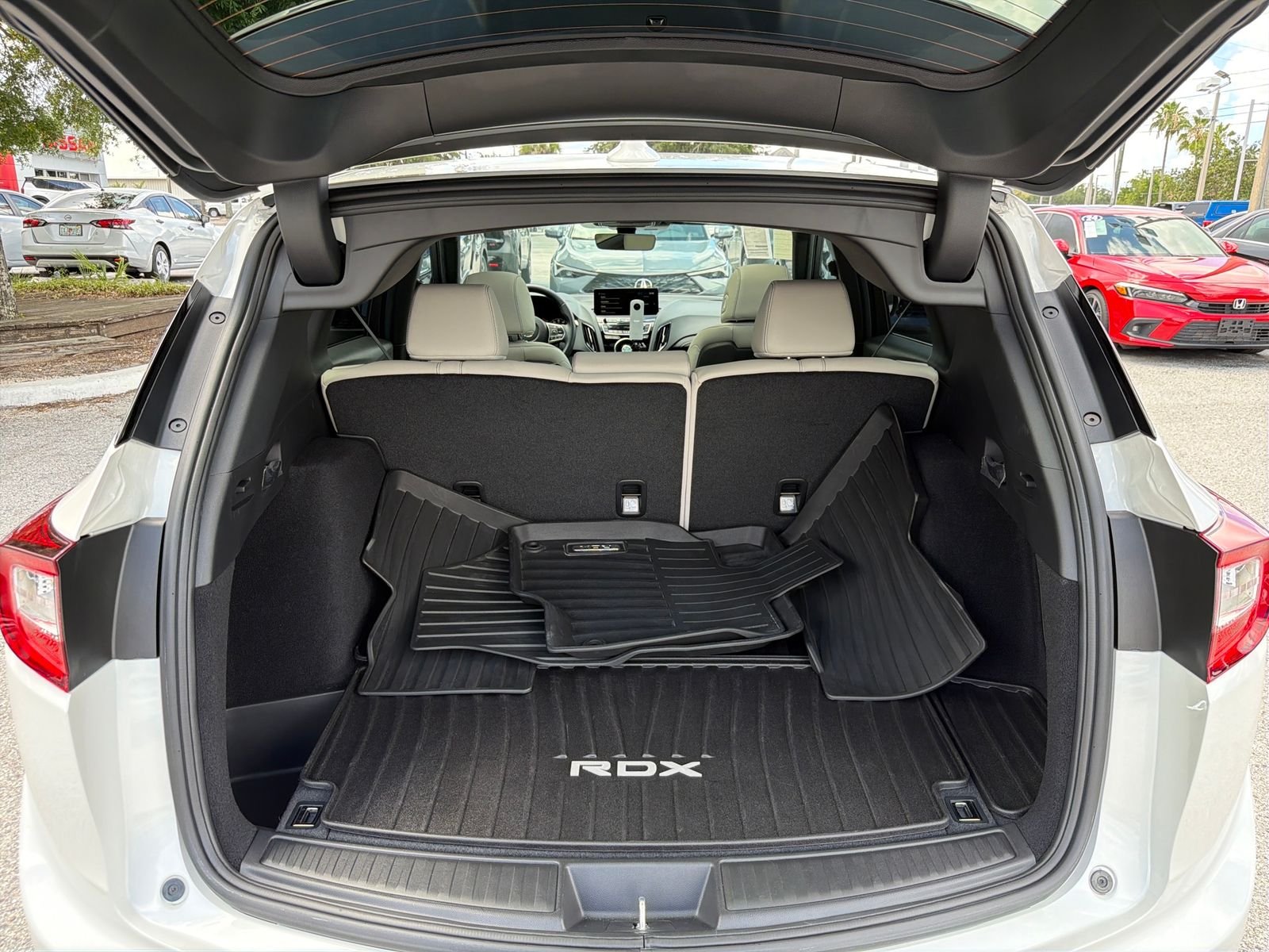 Certified Used 2025 Platinum White Acura Base image 39