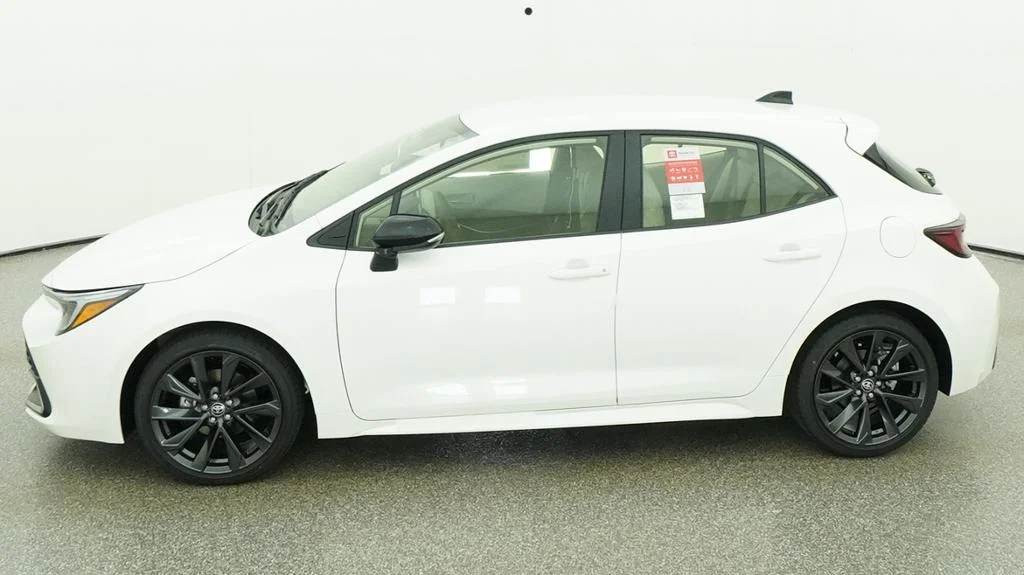 New 2026 Ice Cap Toyota XSE image 3