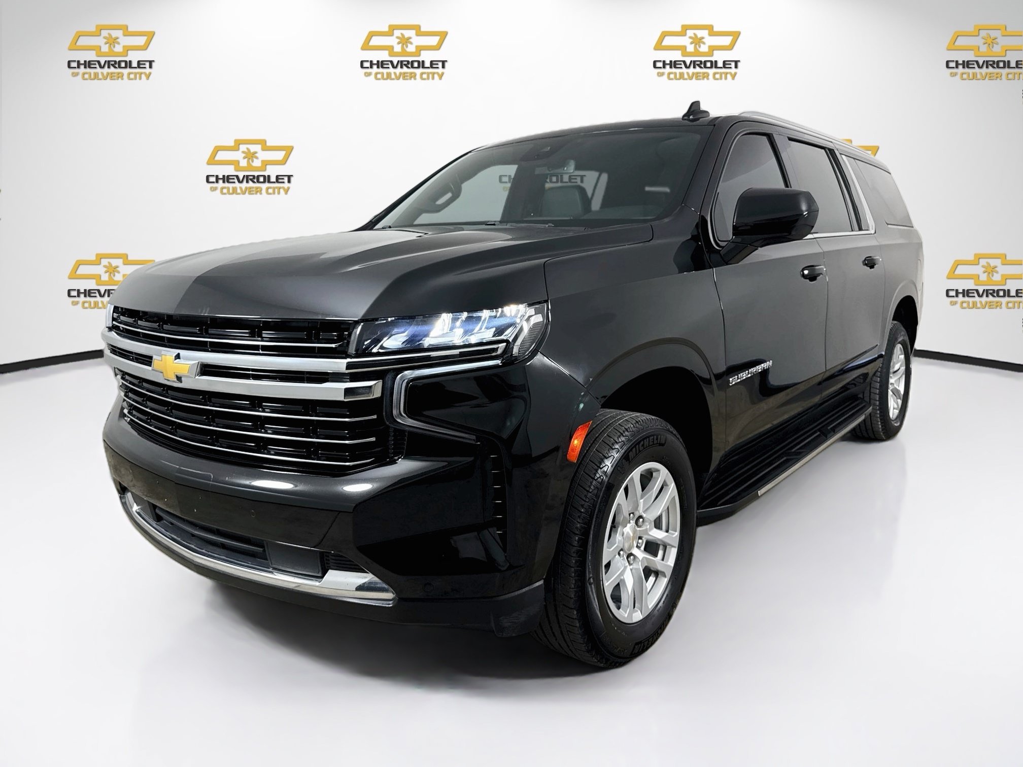 Used 2024 Black Chevrolet LT image 3