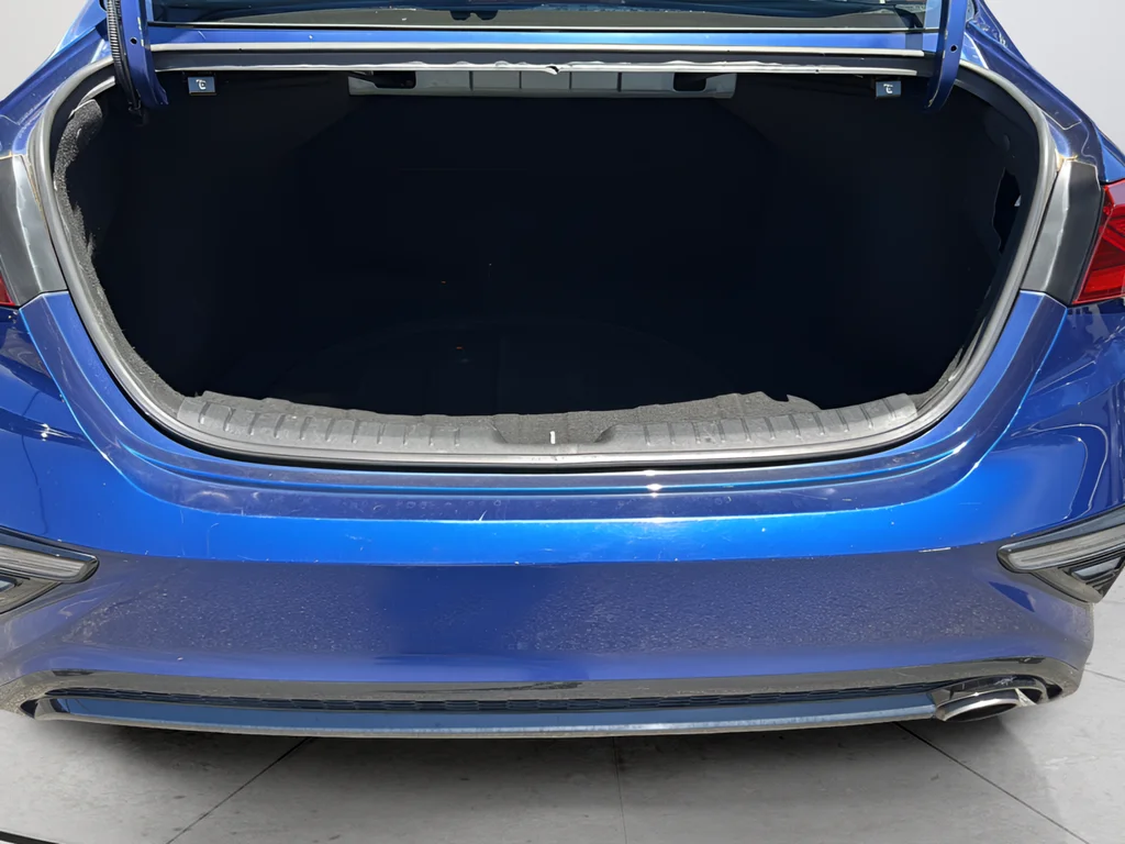 Certified Used 2019 Blue Kia S image 12