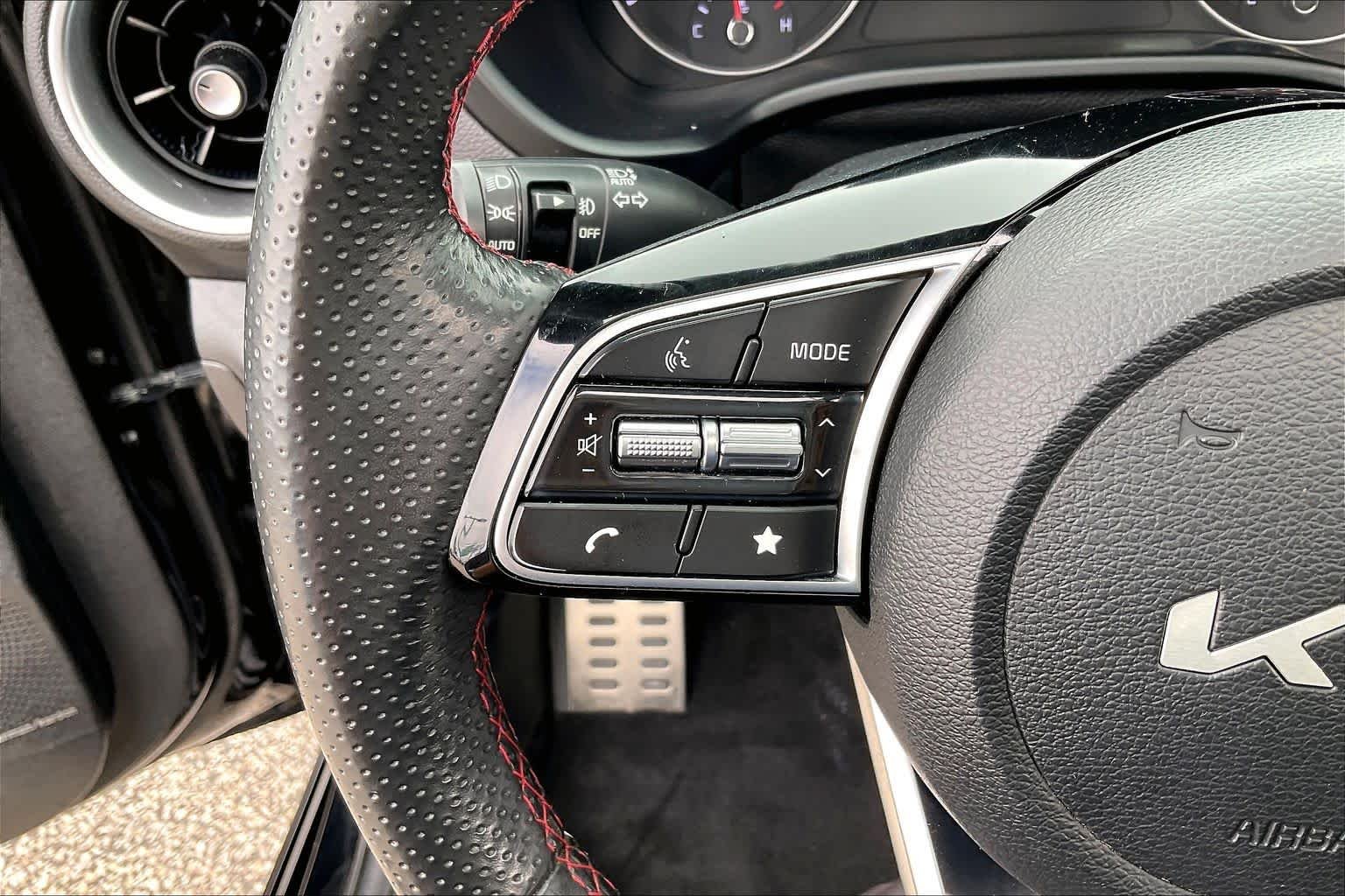 Used 2024 Aurora Black Kia GT image 23