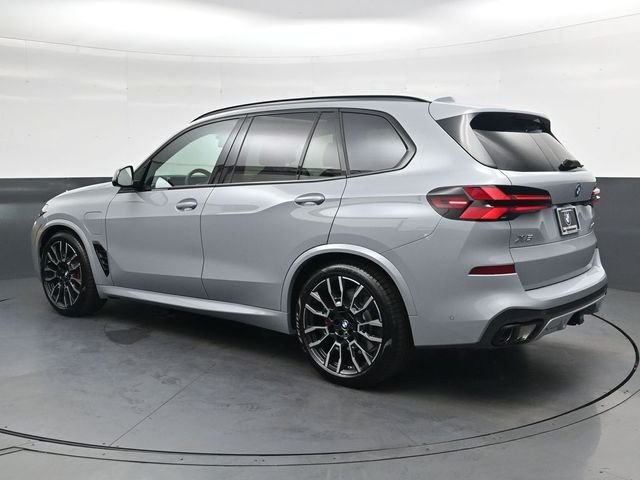 Used 2026 Gray BMW xDrive50e image 7