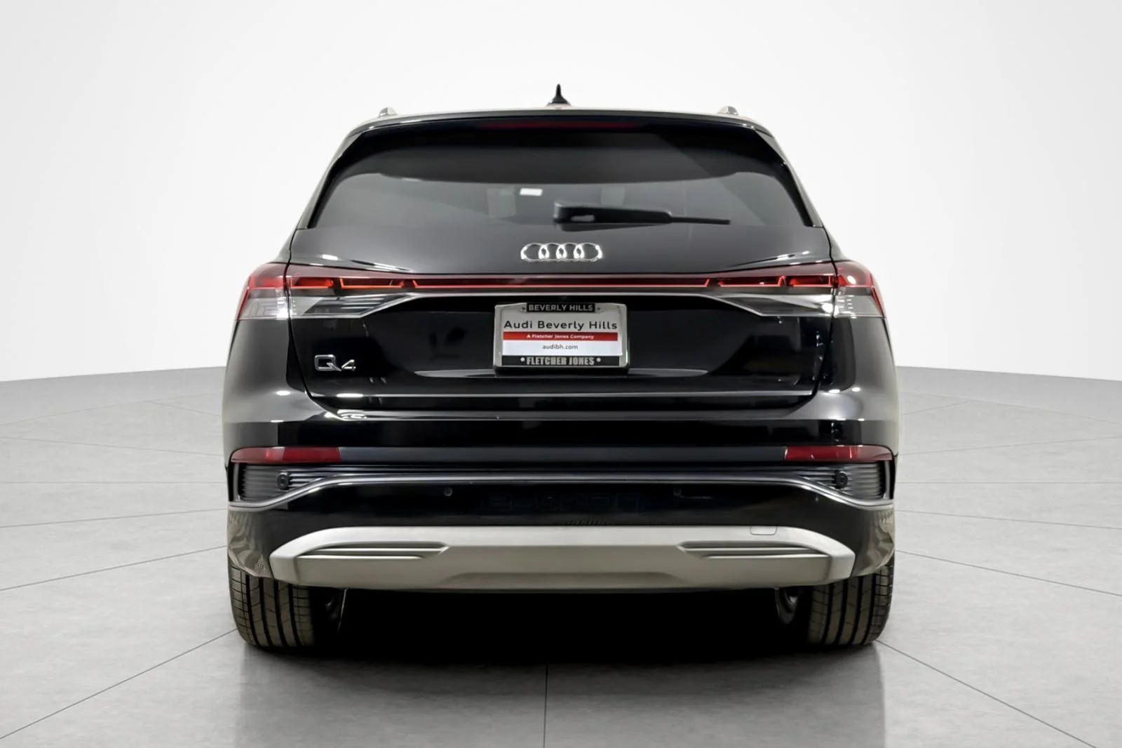Used 2023 Mythos Black Metallic Audi Premium Plus 40 RWD image 4