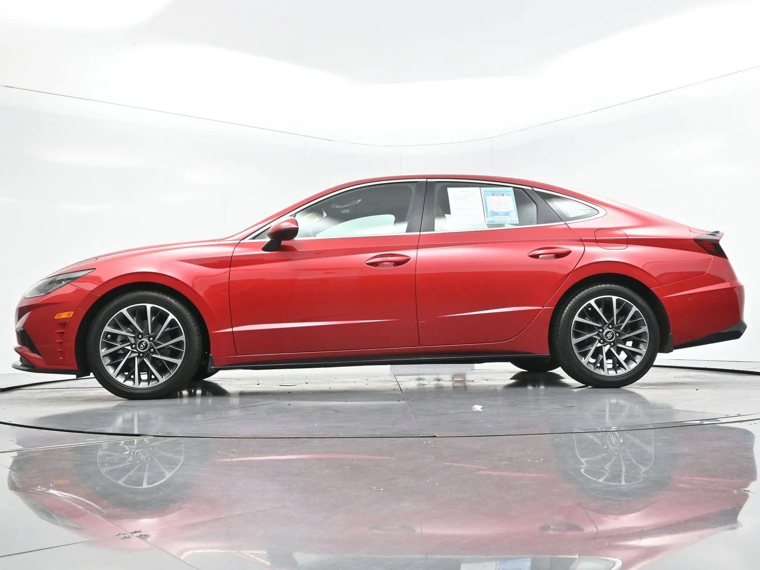 Used 2021 Calypso Red Hyundai Limited image 52