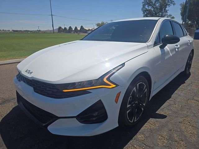 Used 2022 White Kia GT-Line image 1