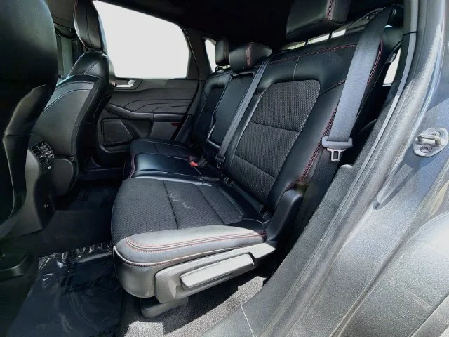Used 2023 Carbonized Gray Metallic Ford ST-Line image 20