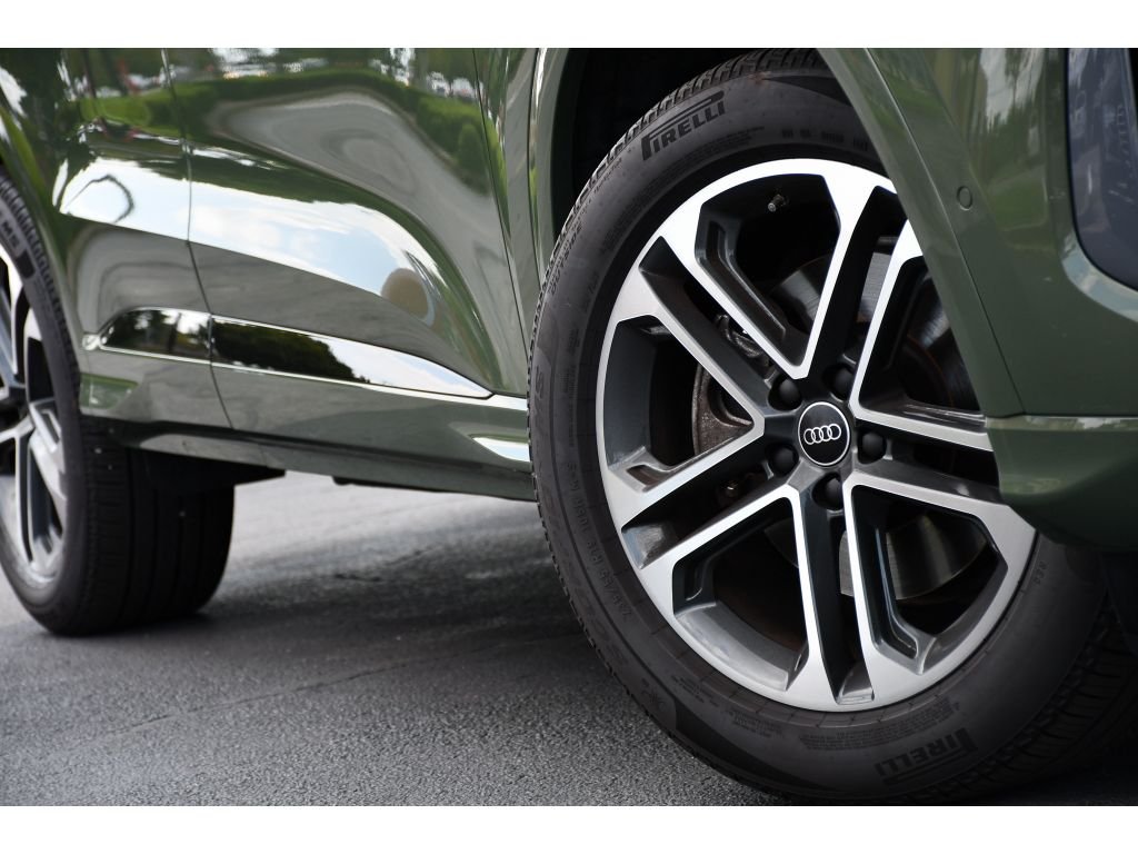 Used 2025 District Green Metallic Audi Premium Plus image 11