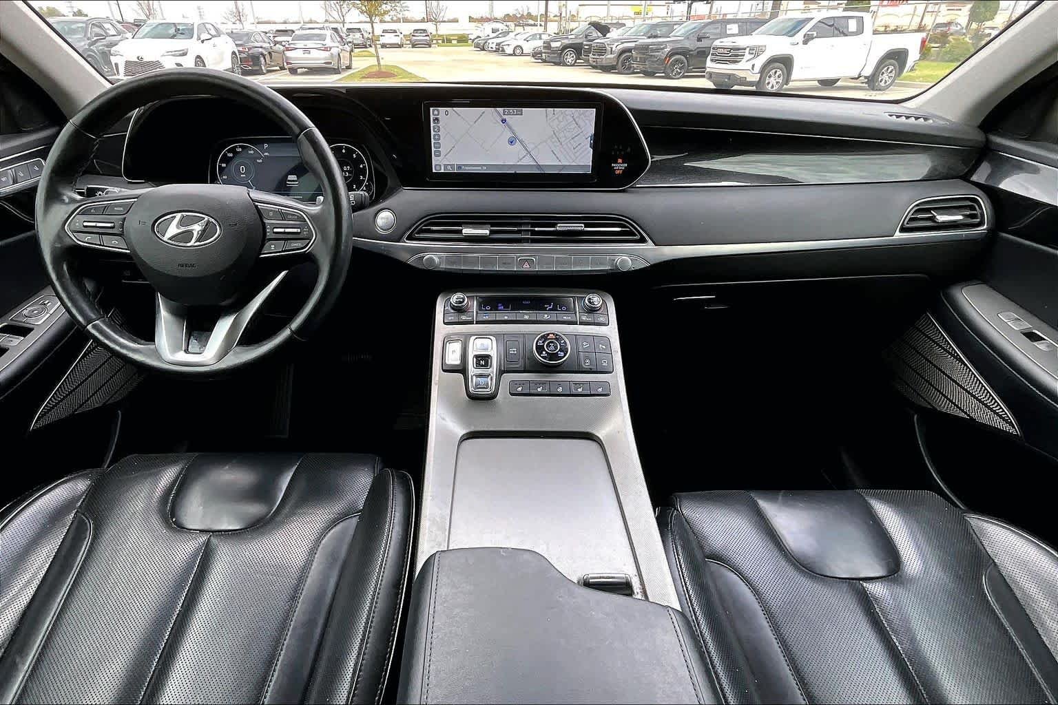 Used 2021 Sierra Burgundy Hyundai Limited image 22