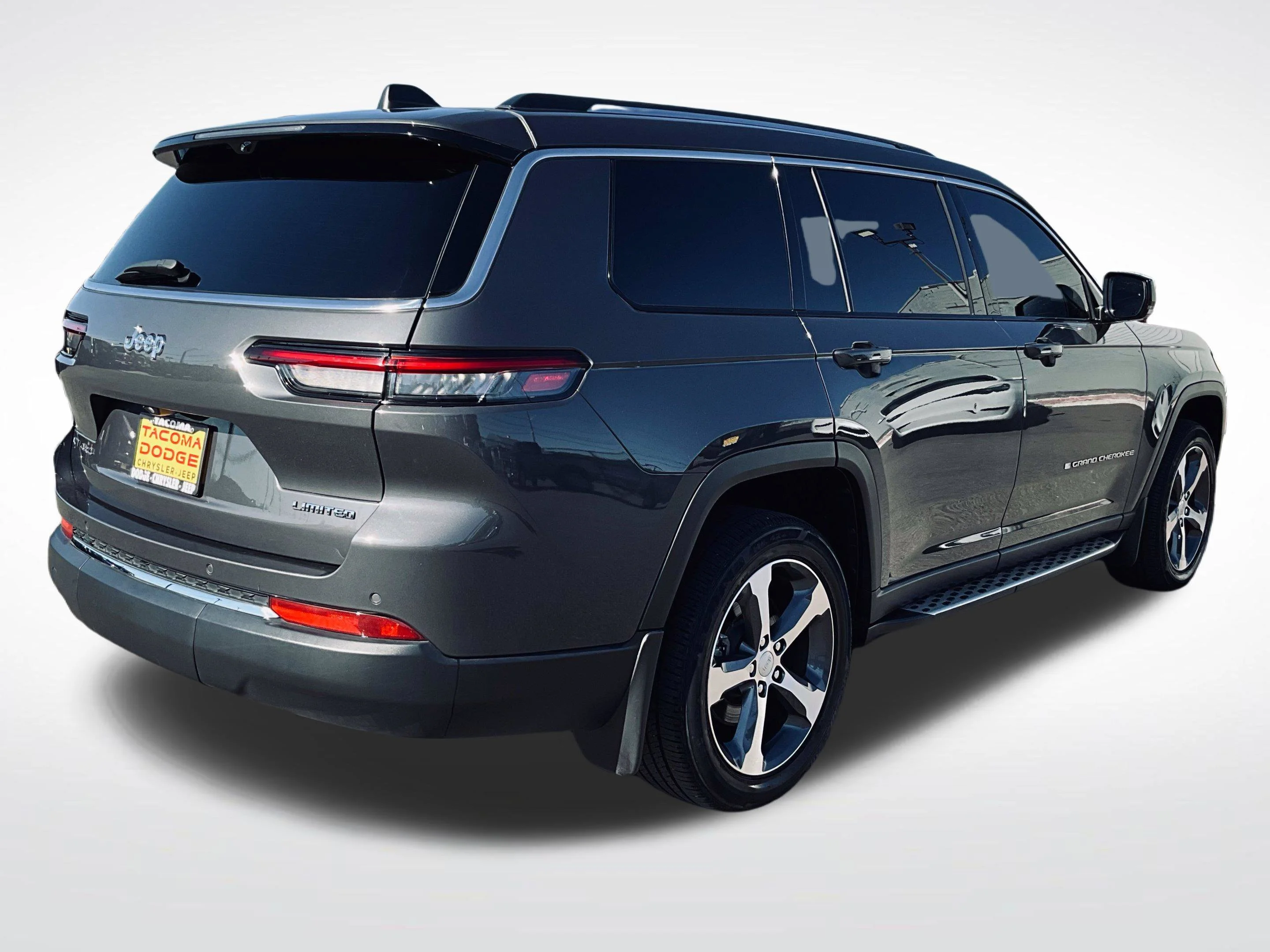 Used 2023 Gray Jeep Limited image 5