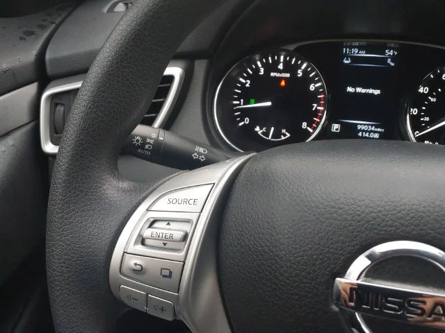Used 2014 Graphite Blue Nissan SV image 20