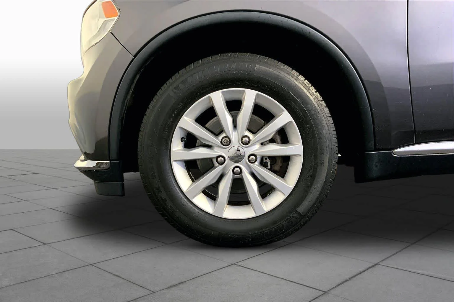 Used 2015 Granite Crystal Metallic Clearcoat Dodge SXT image 11