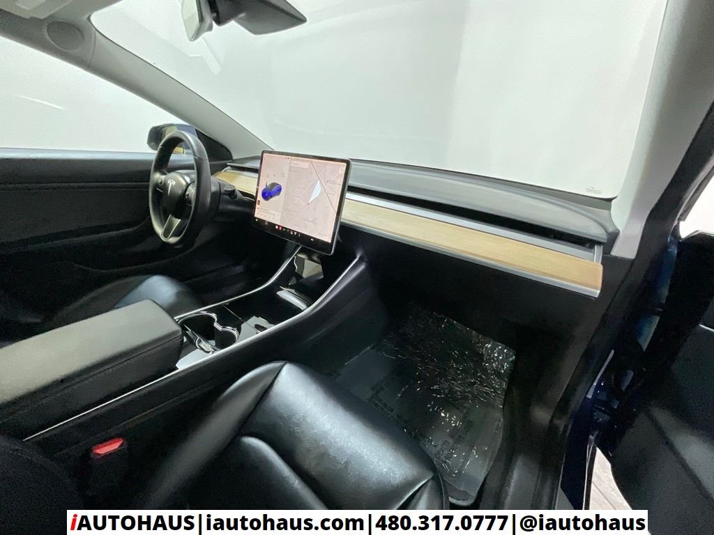 2019 Tesla Model 3 Long Range - Photo 18