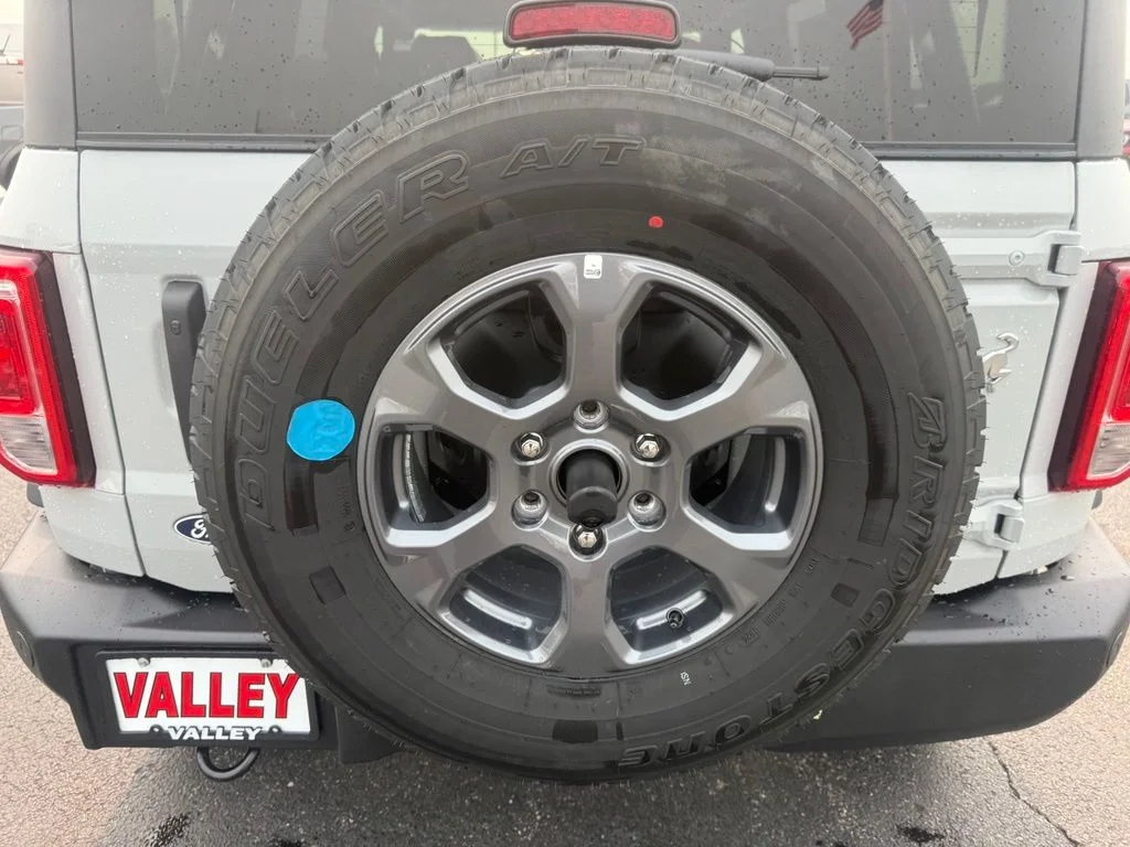 New 2026 Avalanche Gray Ford Big Bend® image 41