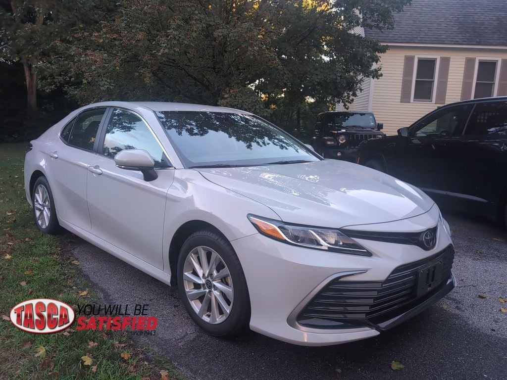 Used 2024 White Toyota LE image 1