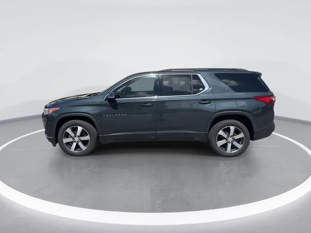 Used 2020 Gray Chevrolet 3LT image 4