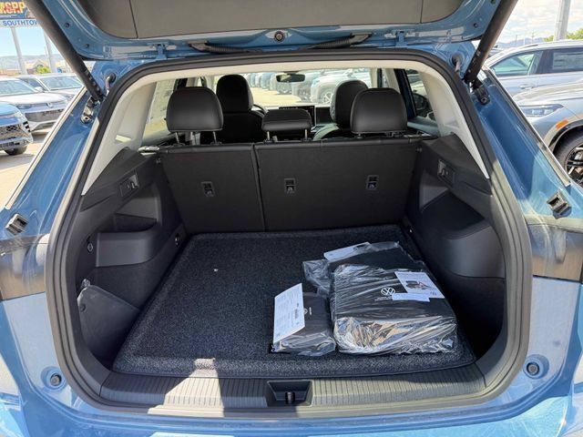 New 2026  Volkswagen SE image 30