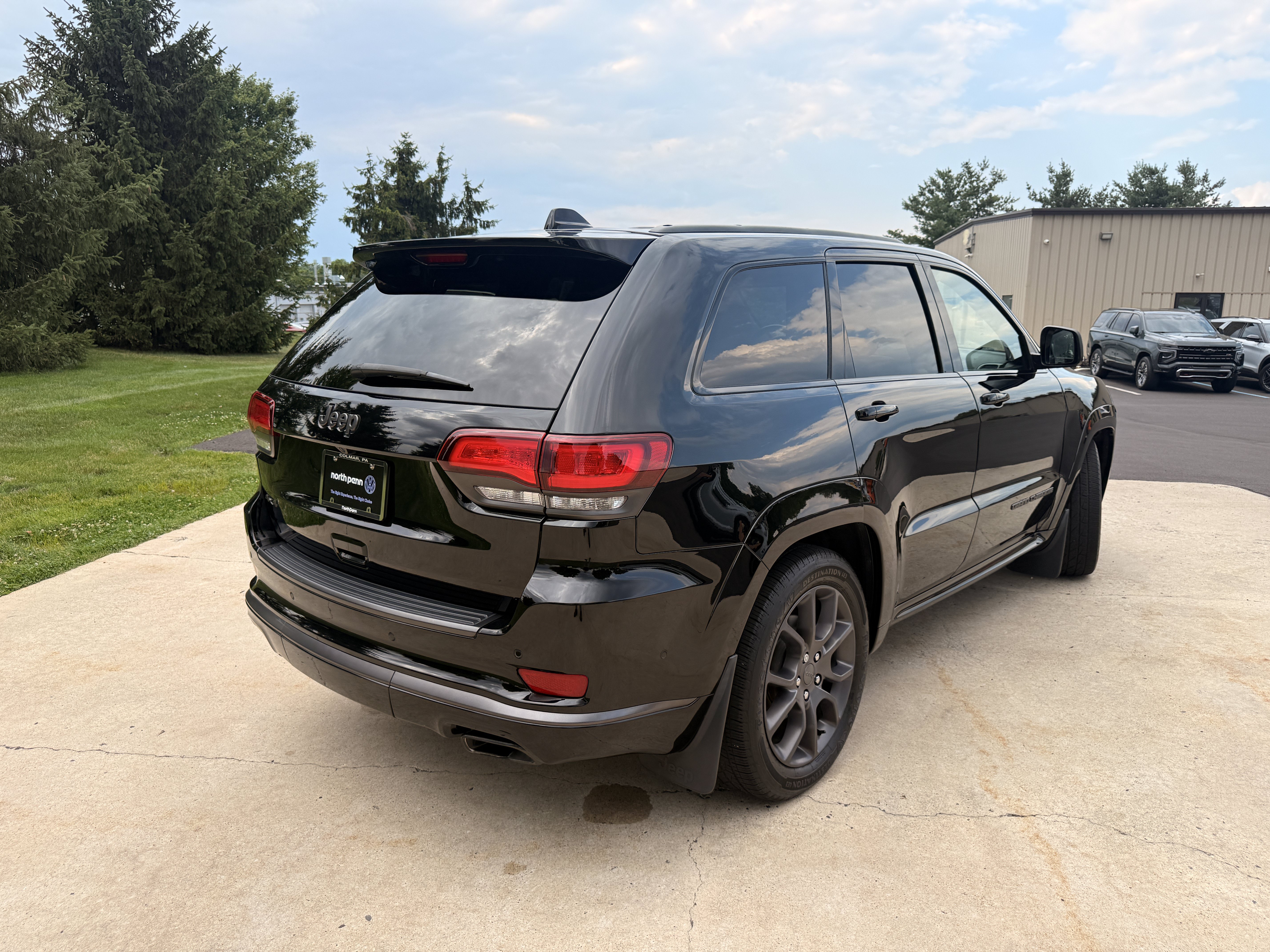 Used 2021 Diamond Black Crystal Pearlcoat Jeep High Altitude image 14
