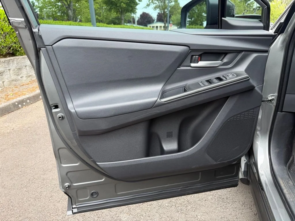 Used 2026 Carbon Subaru Premium image 12