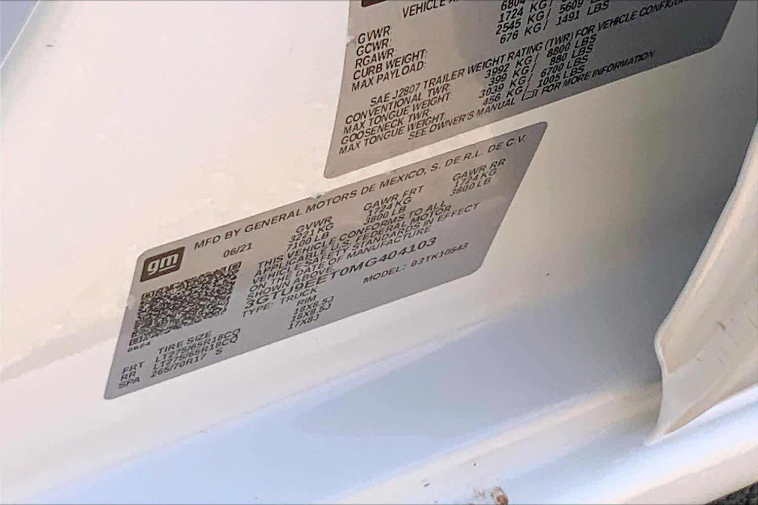 Certified Used 2021 Summit White GMC AT4 image 37