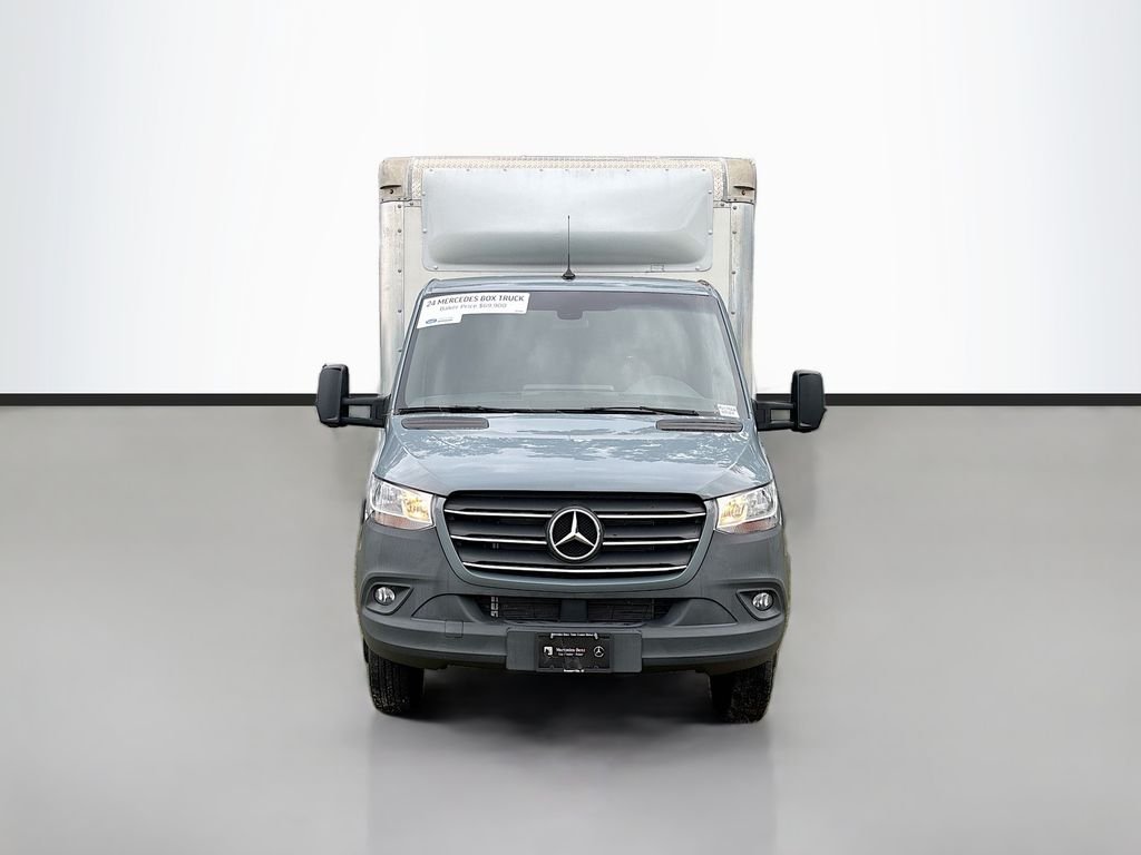 Used 2024 Blue Gray Mercedes-Benz BOX TRUCK image 8