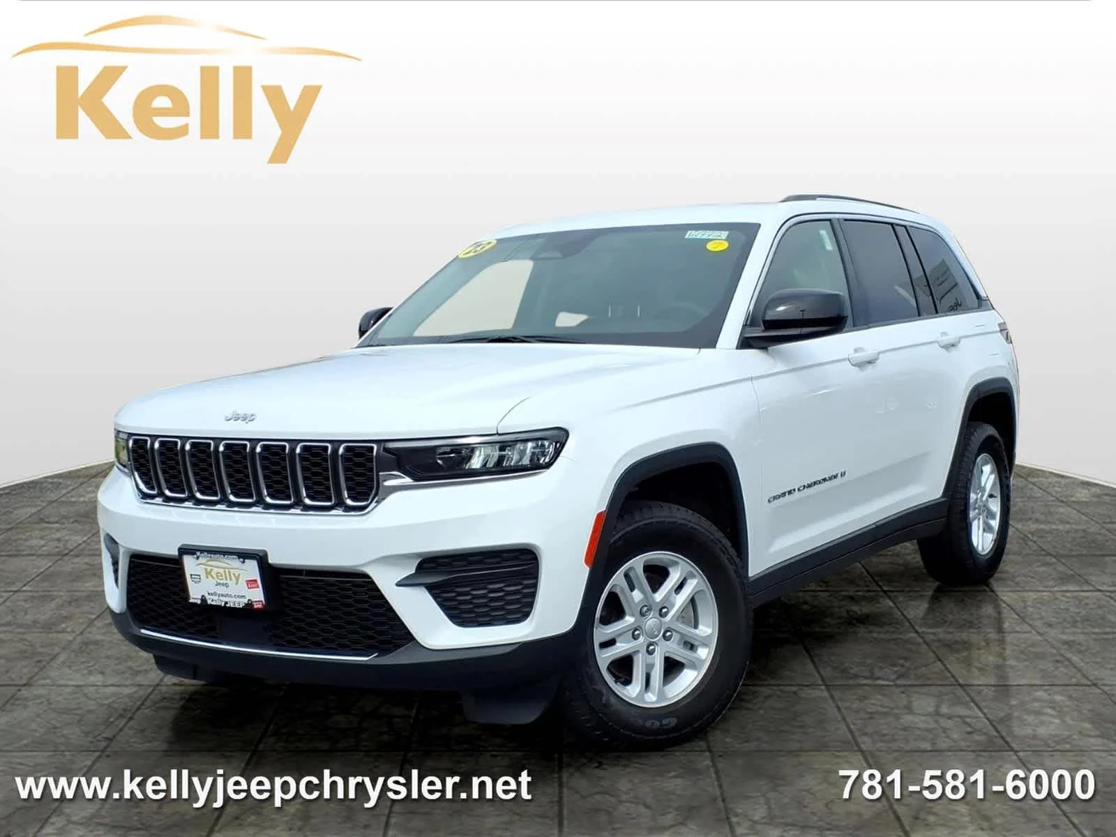 2023 Jeep Grand Cherokee Laredo