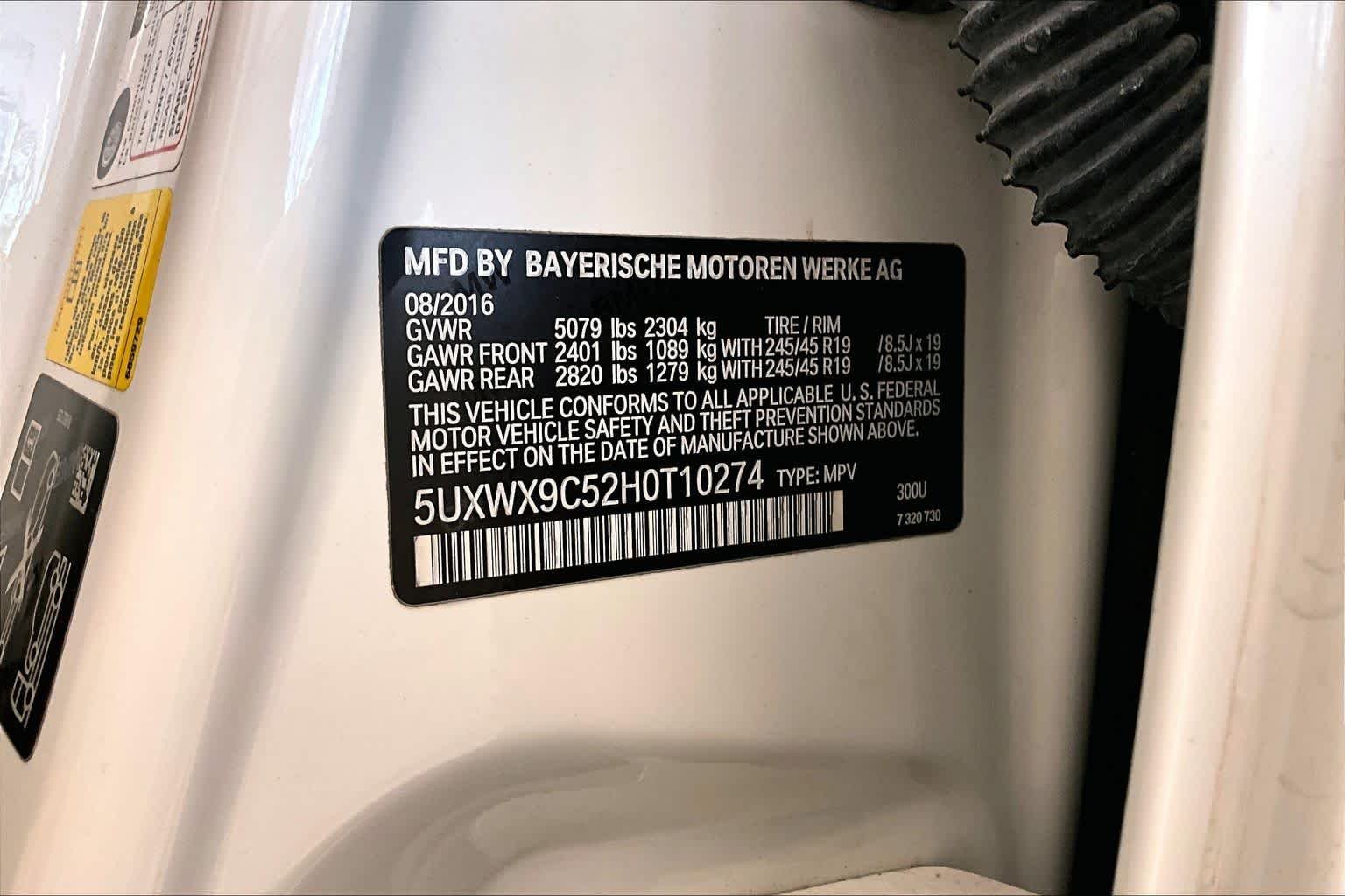 Used 2017 Alpine White BMW xDrive28i image 31
