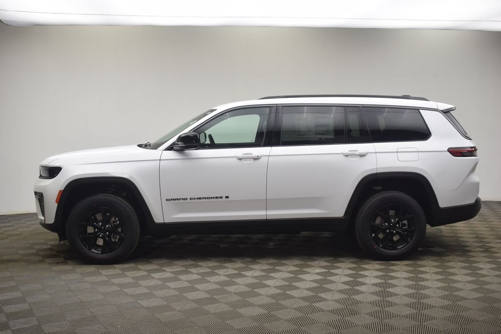 New 2026 Bright White Clear-Coat Exterior Paint Jeep  image 11