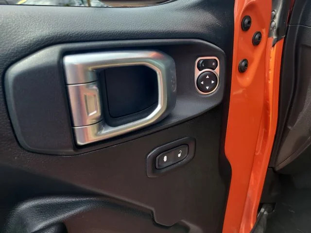Used 2020 Orange Jeep Sport image 17