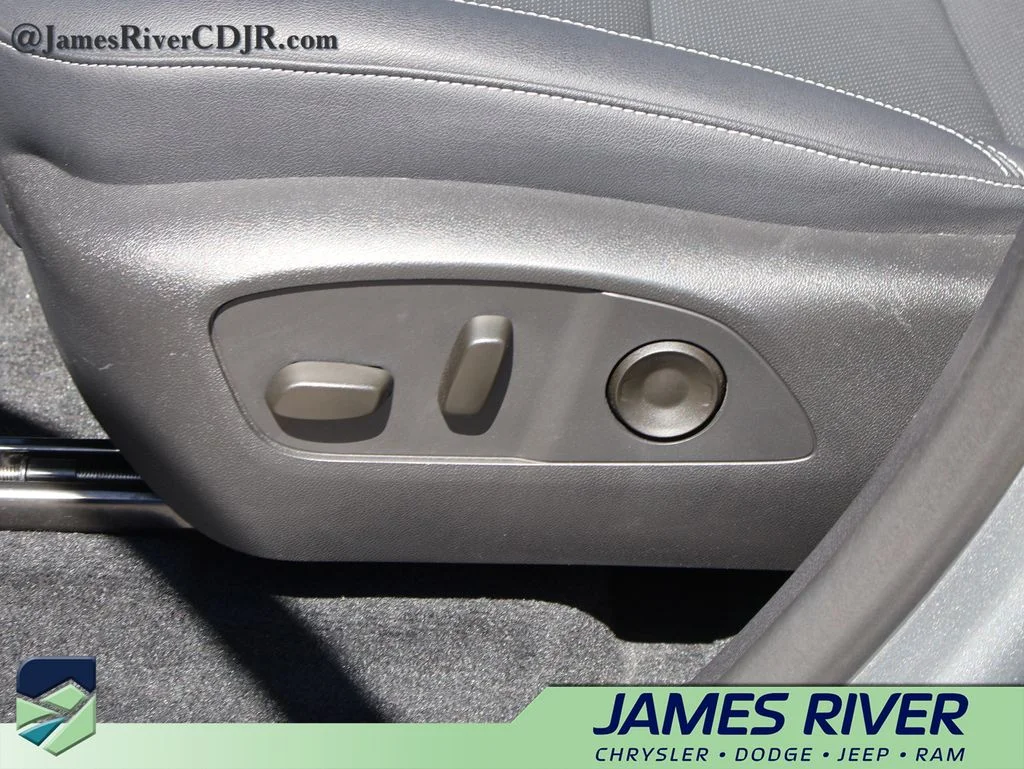 Used 2026 Gray Chevrolet LT image 25