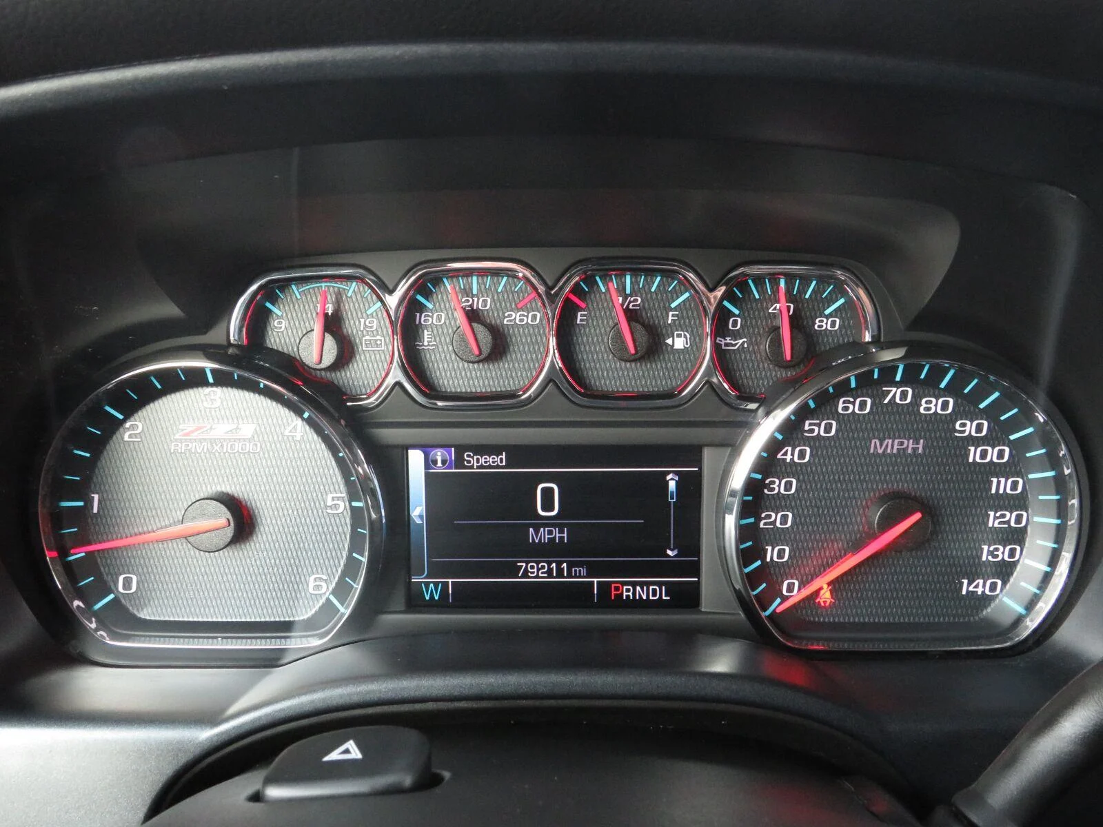 Used 2019 SILVER ICE METALLIC Chevrolet LT image 29