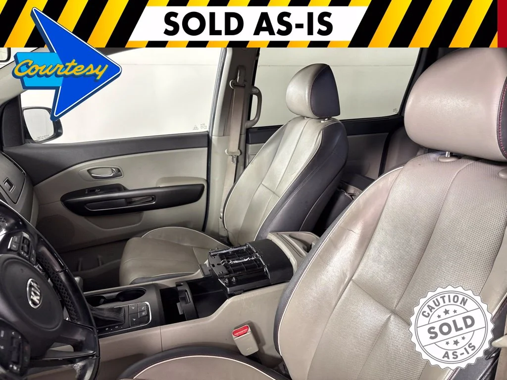 Used 2017 Black Kia LX image 28