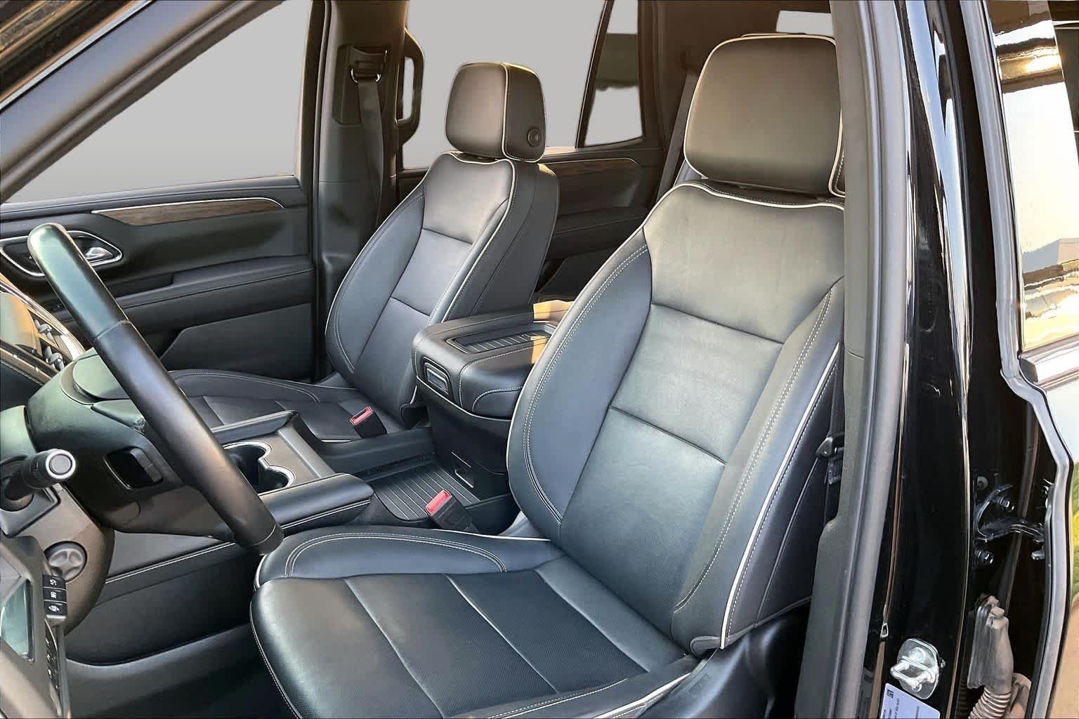 Used 2023 Black Chevrolet Premier image 8