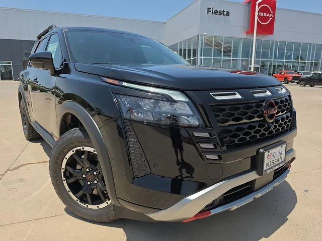 2026 Nissan Pathfinder Rock Creek®
