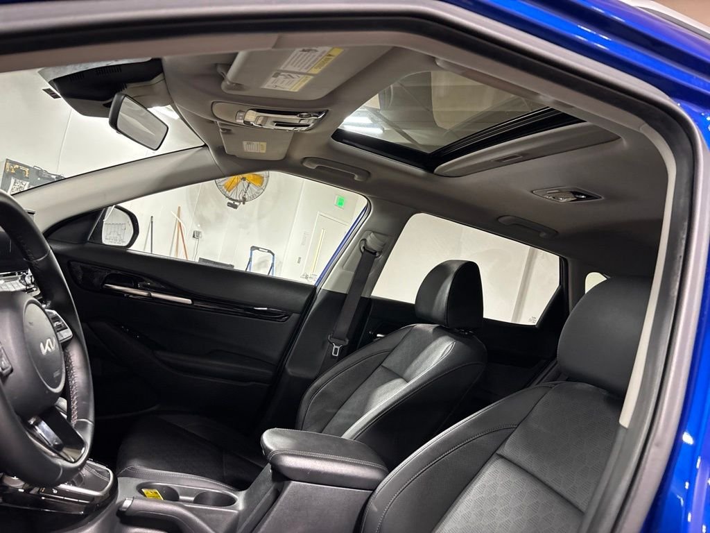 Used 2023 Blue Kia EX image 29