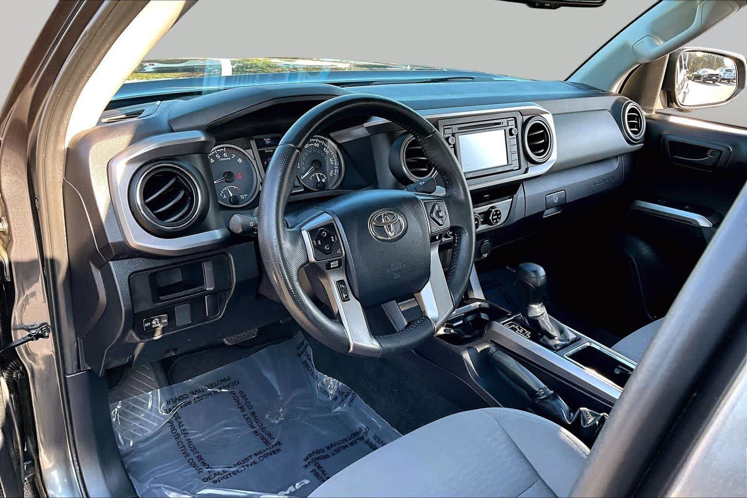 Used 2017 Magnetic Gray Metallic Toyota SR5 image 17