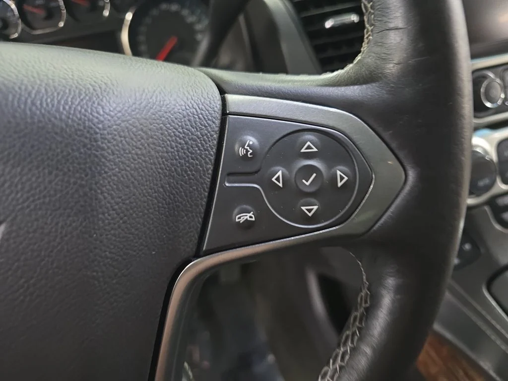Used 2017 Black Chevrolet Premier image 20