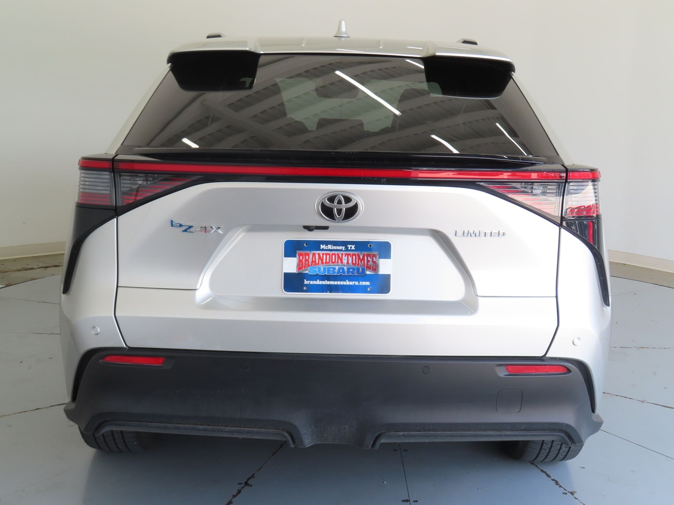 Used 2023 Silver Toyota Limited image 4